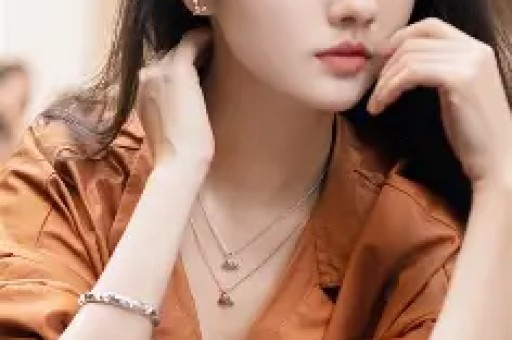 一天曝5大瓜！被抓进去、深夜泡酒吧、全身整容赵丽颖最意外